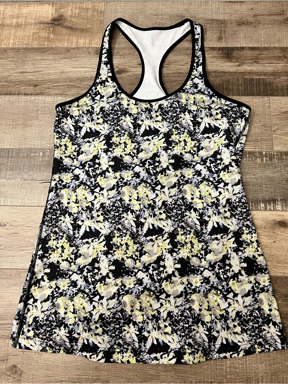 lululemon athletica cool racerback crosscourt petal black/yellow EUC